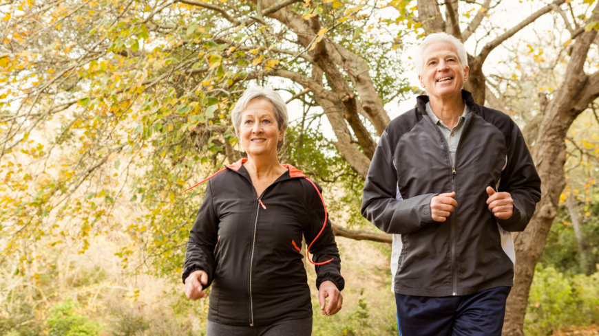 Forskning visar att träning stärker immunförsvaret, minskar trötthet och förbättrar livskvaliteten för njurcancerpatienter. Foto: Shutterstock