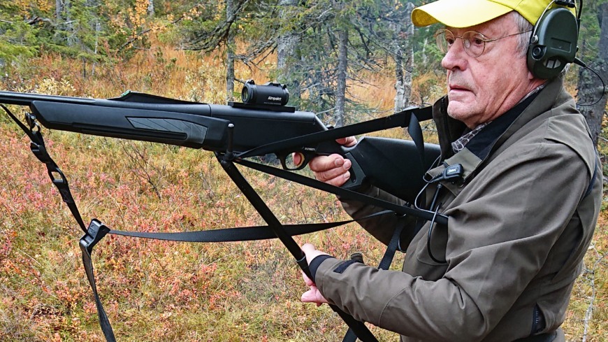 Jan Berglund, 69 år, drabbades av stroke och spasticitet men har fått livskvaliteten tillbaka genom rehabilitering och rätt medicin.  Foto: Privat