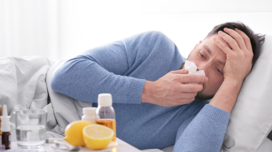 Beklagar sig män mer när de blir förkylda eller skiljer sig symtomen åt mellan män och kvinnor? Foto: Shutterstock