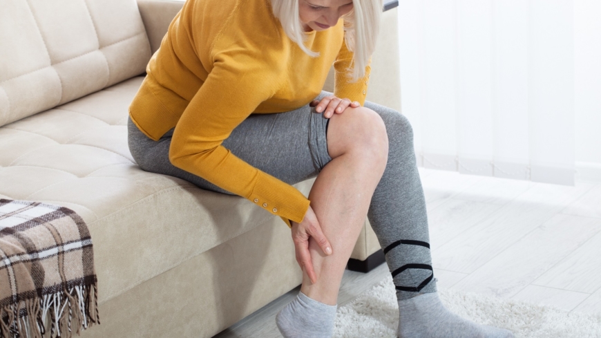 Muskelkramp som drabbar vaden eller foten kallas i vardagligt tal för senkramp. Foto: Shutterstock