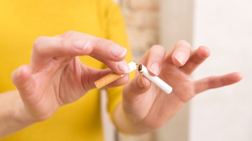 Under pandemin har tobaks- och nikotinanvändningen ökat. Nu kan det vara dags att bryta den negativa trenden och sluta - för hälsans skull. Foto: Shutterstock