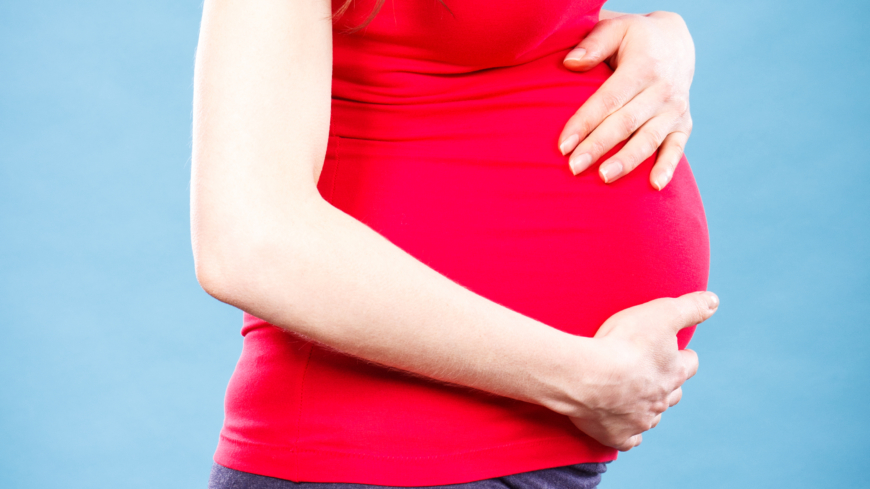 Blödning under graviditet är en källa till oro, men det behöver inte alltid betyda att det är farligt. Foto: Shutterstock