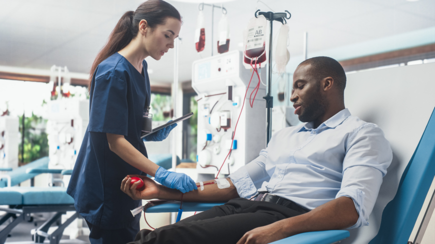 Thalassemi kan vara en utmanande blodsjukdom som kan kräva ett stort antal blodtransfusioner. Ny genterapi och stamcellstransplantation kommer att underlätta för patienterna. Foto: Getty Images