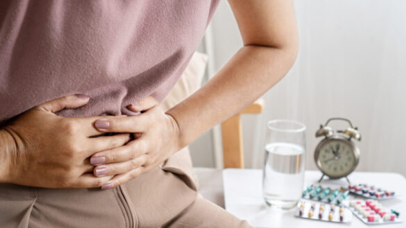 Inflammatorisk tarmsjukdom (IBD): orsak, symtom & behandling
