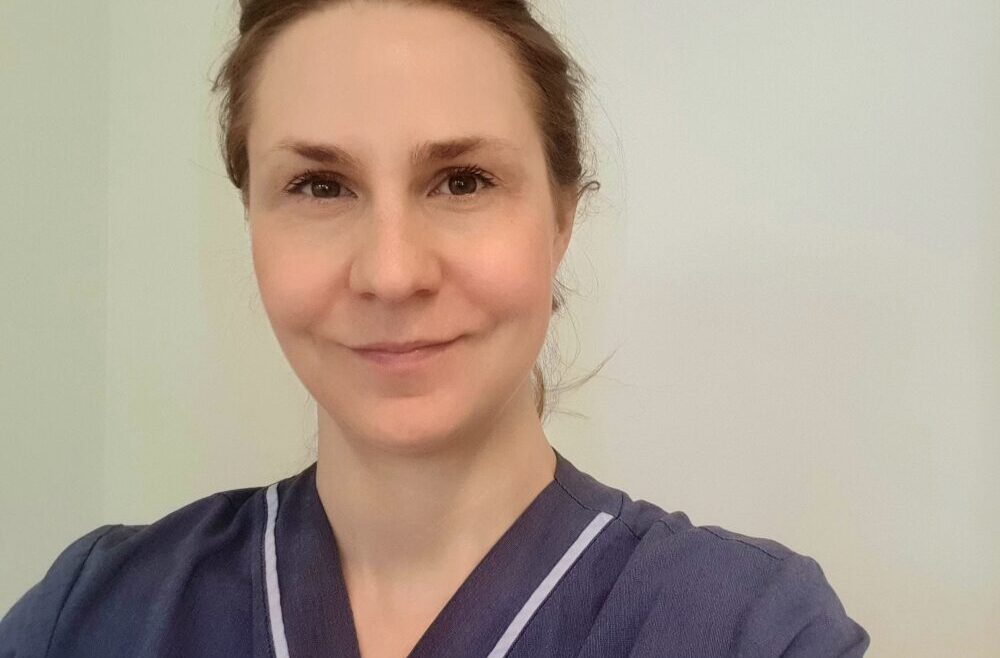 Få patienter med psoriasis får årliga återbesök hos specialist