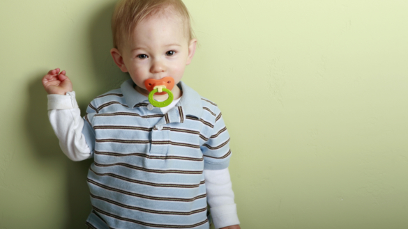 Släng nappen vid treårsåldern