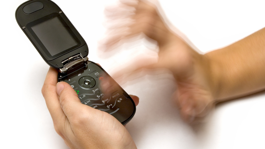 Så kan du SMS:a för att slippa besvär från nacke eller armar