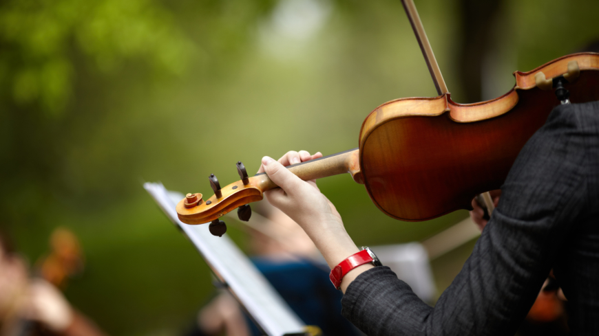 Vårdpersonal ska bli bättre på att använda kultur i vården. Foto: Shutterstock