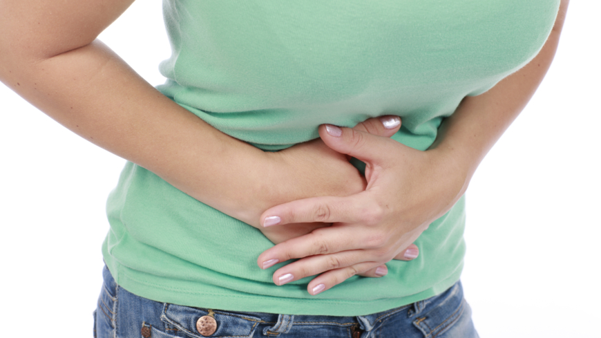 IBS innebär besvär med magen såsom smärtor, gaser och orolig mage. Foto: Shutterstock