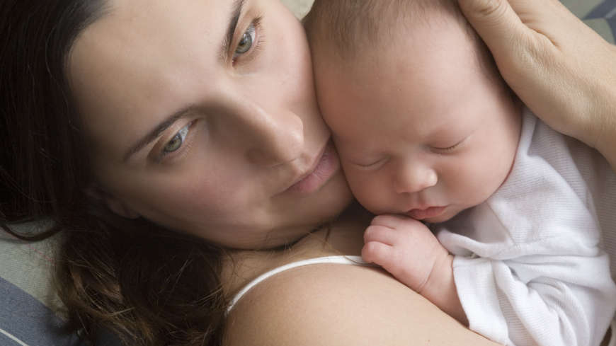 Förlossningsdepression drabbar 8-15% av nyblivna mödrar. Foto: Shutterstock