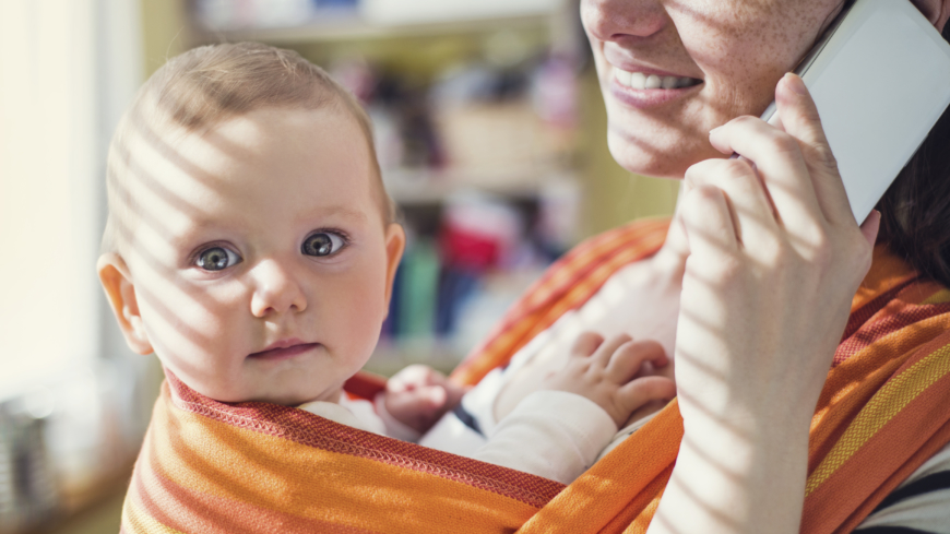 Man har sett att små barn som misslyckas med att påkalla uppmärksamhet lättare ger upp kontaktsökandet. Foto: Shutterstock